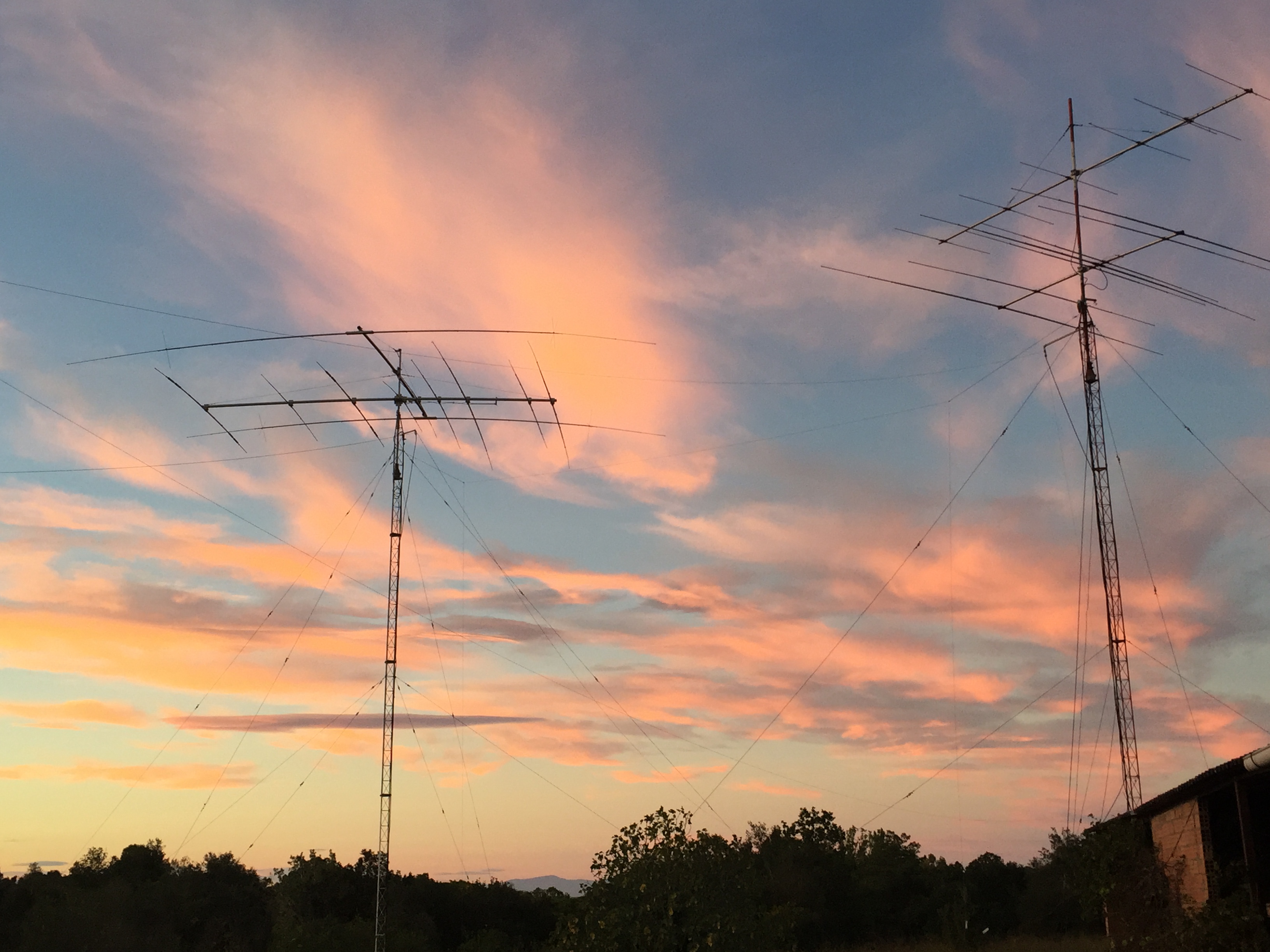 PSK Contest: EA3Y Antennas