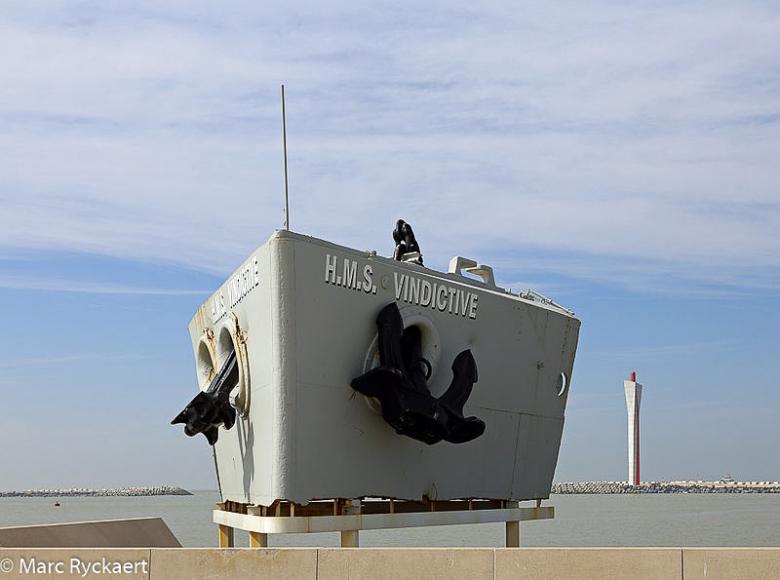 HMS Vindictive OS100V OST Ostend (photo)