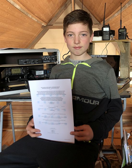 Danthae 12j. QRP ON4AVT