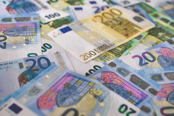 Inflation - banknotes 100-50-20-5 Euro