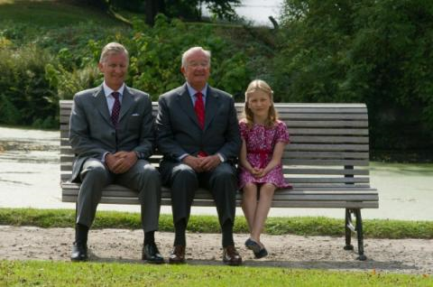 Prince Philip, King Albert II and Princes Elisabeth (Picture)