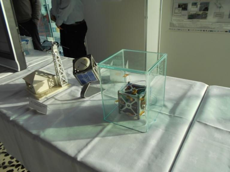 Dag van de Wetenschap 2014 Gent - Demo OUFTI 1